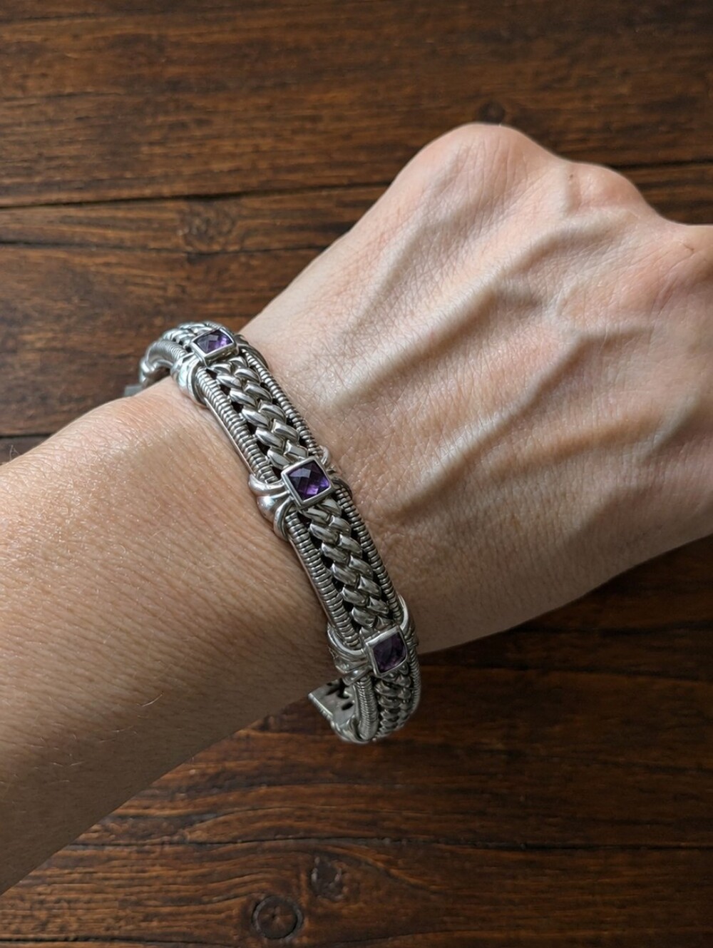 Judith Ripka Amethyst  hinged bracelet 7" sterling silver 925  cuff designer